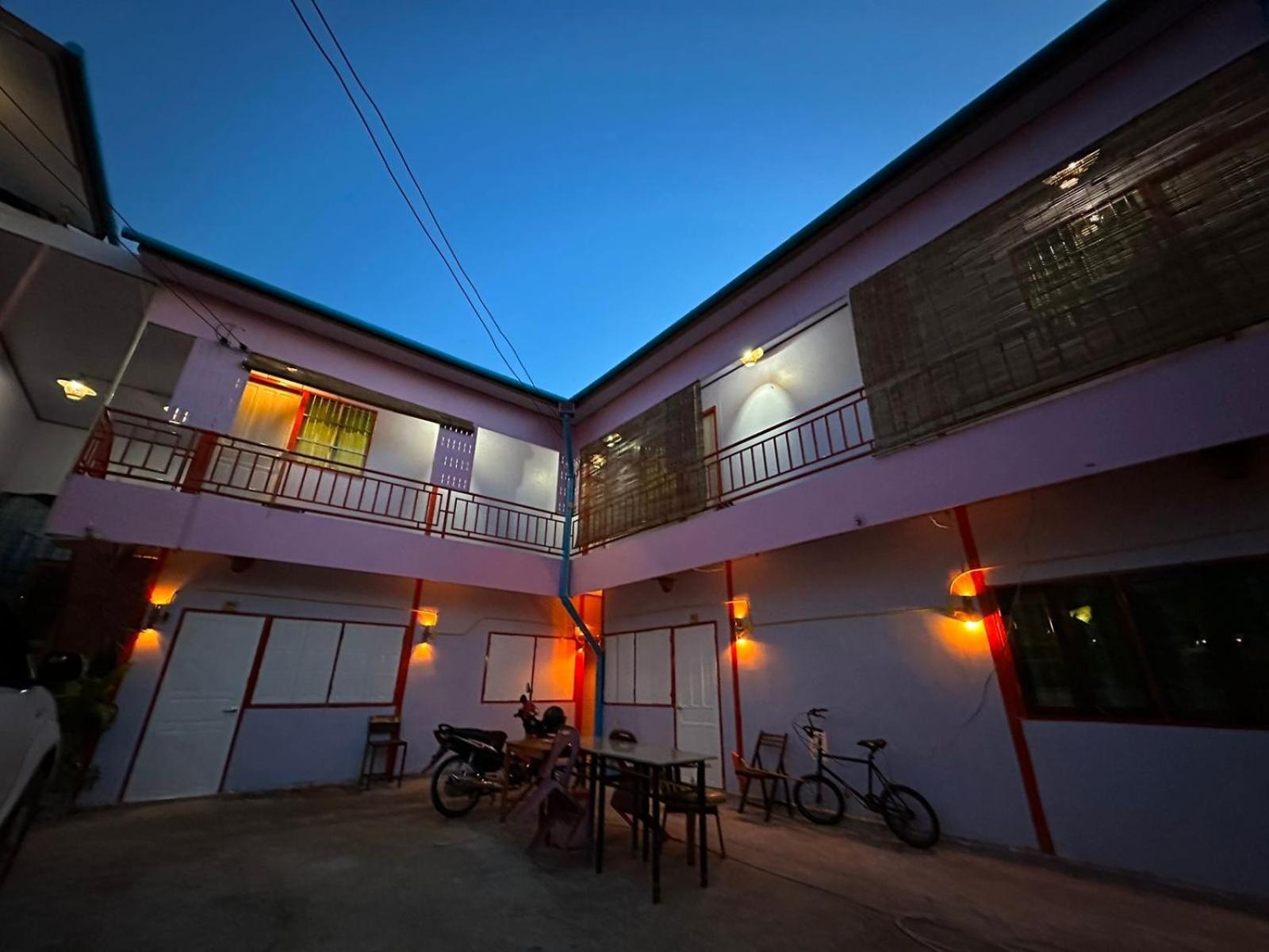 Heaven Guesthouse Pakse Buitenkant foto