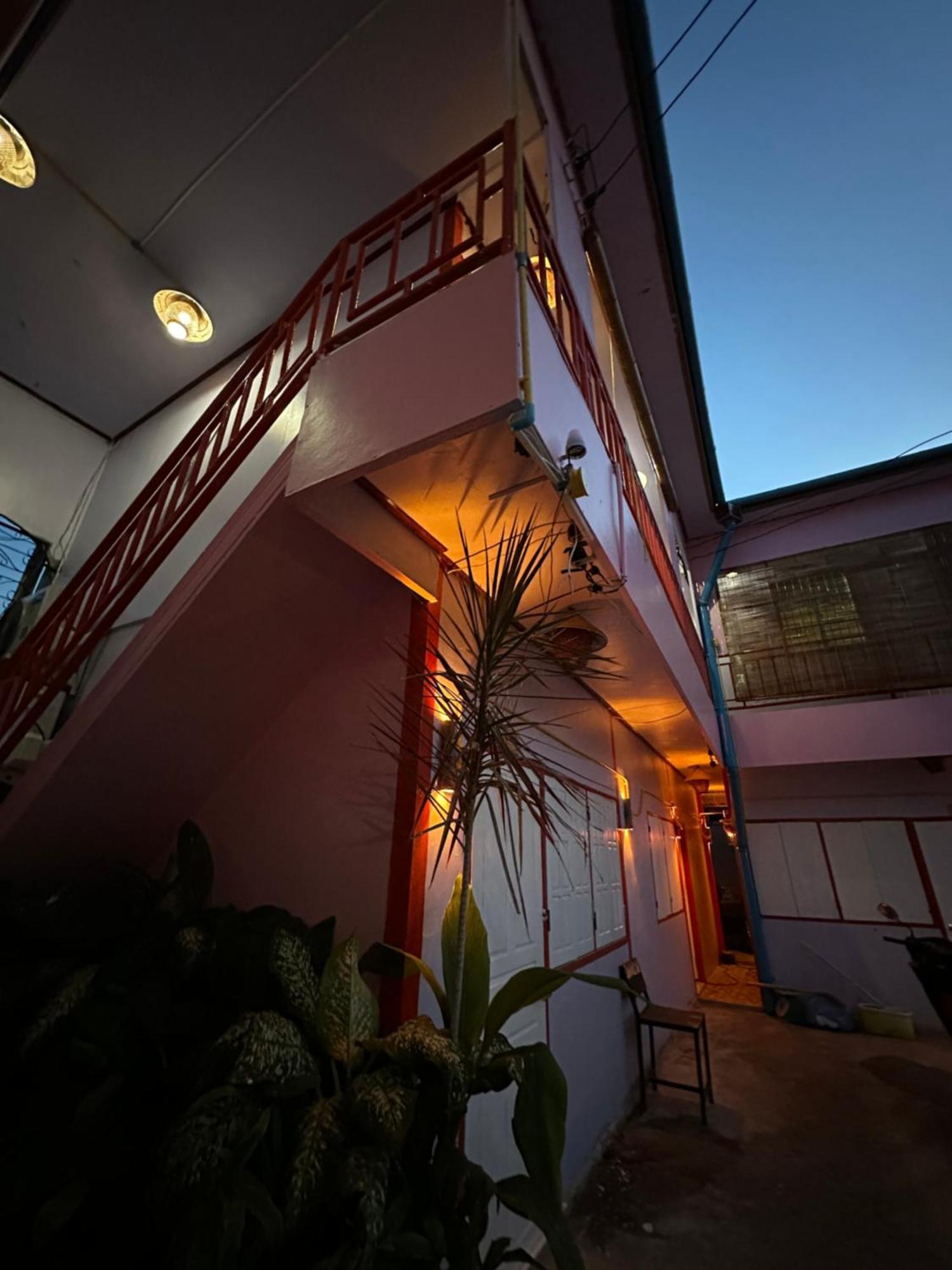 Heaven Guesthouse Pakse Buitenkant foto