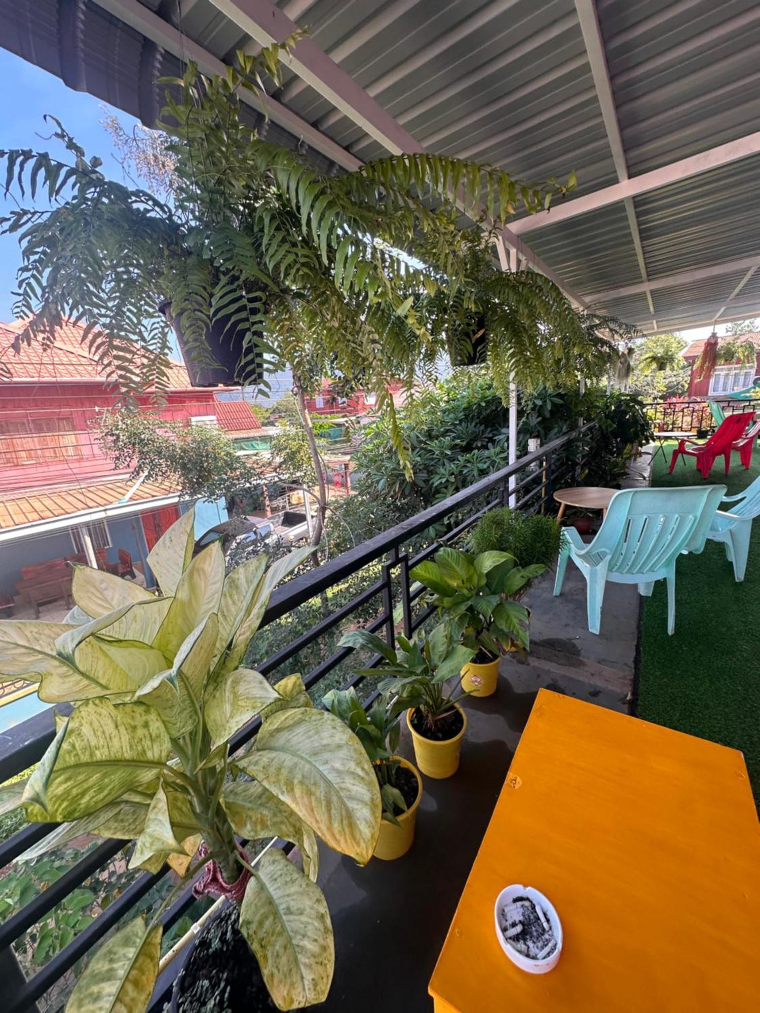Heaven Guesthouse Pakse Buitenkant foto